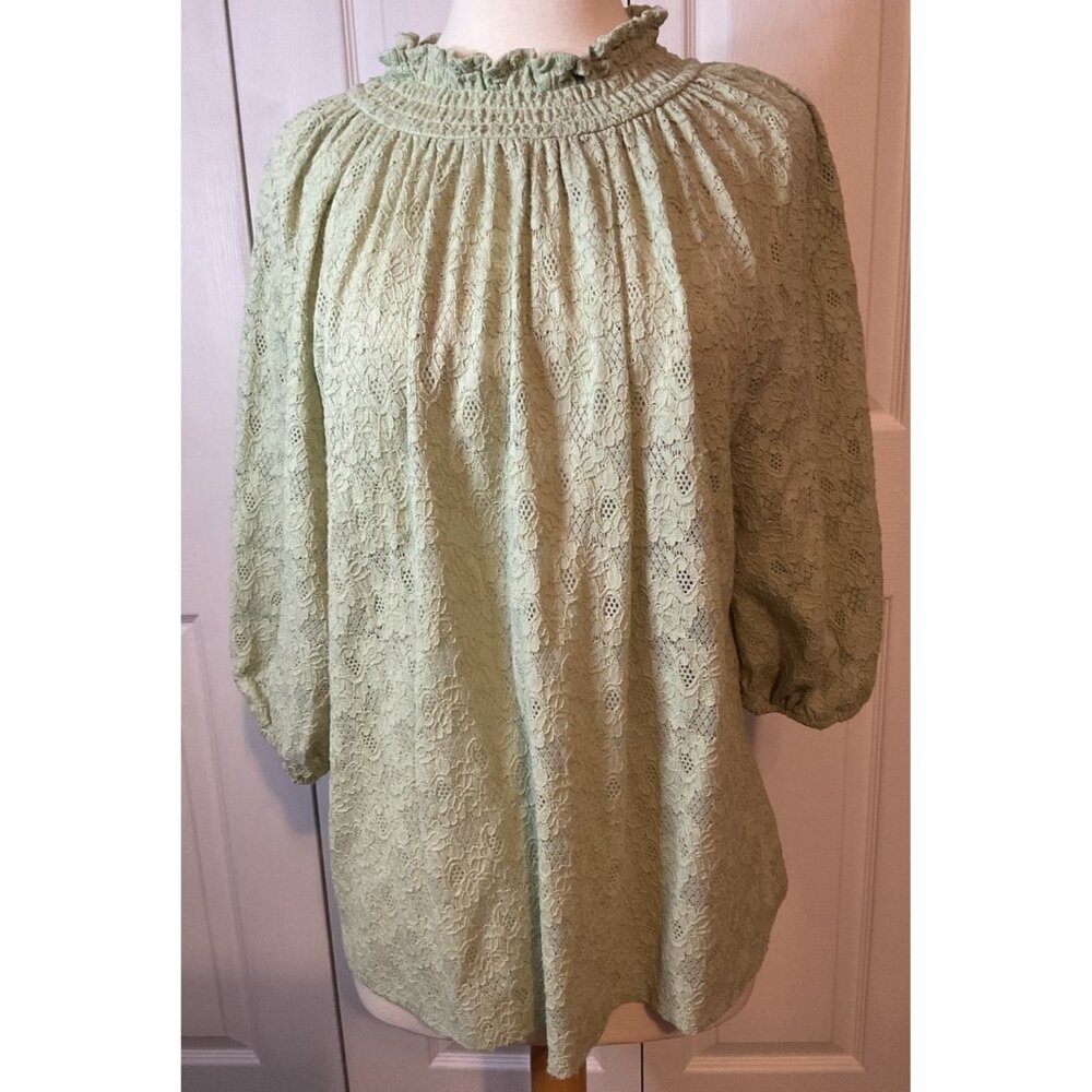W5 Anthropologie Mint Sage Green Semi Sheer 3/4 Sleeve Top Size Large Romantic